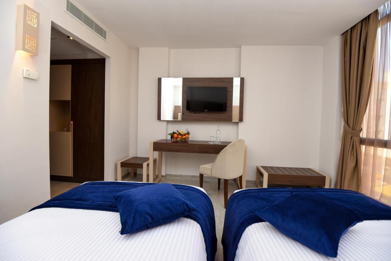 Hotel Lescure Business And Spa Megrine Kültér fotó