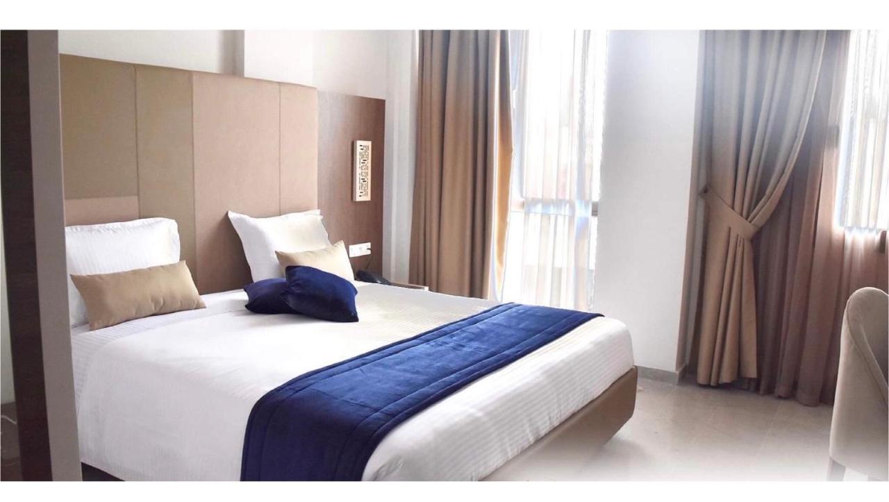 Hotel Lescure Business And Spa Megrine Kültér fotó